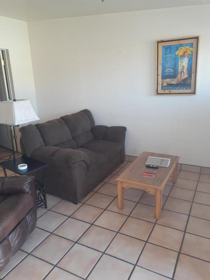 Stagecoach Suites Wickenburg Buitenkant foto