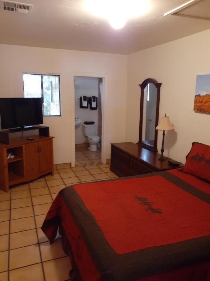 Stagecoach Suites Wickenburg Buitenkant foto